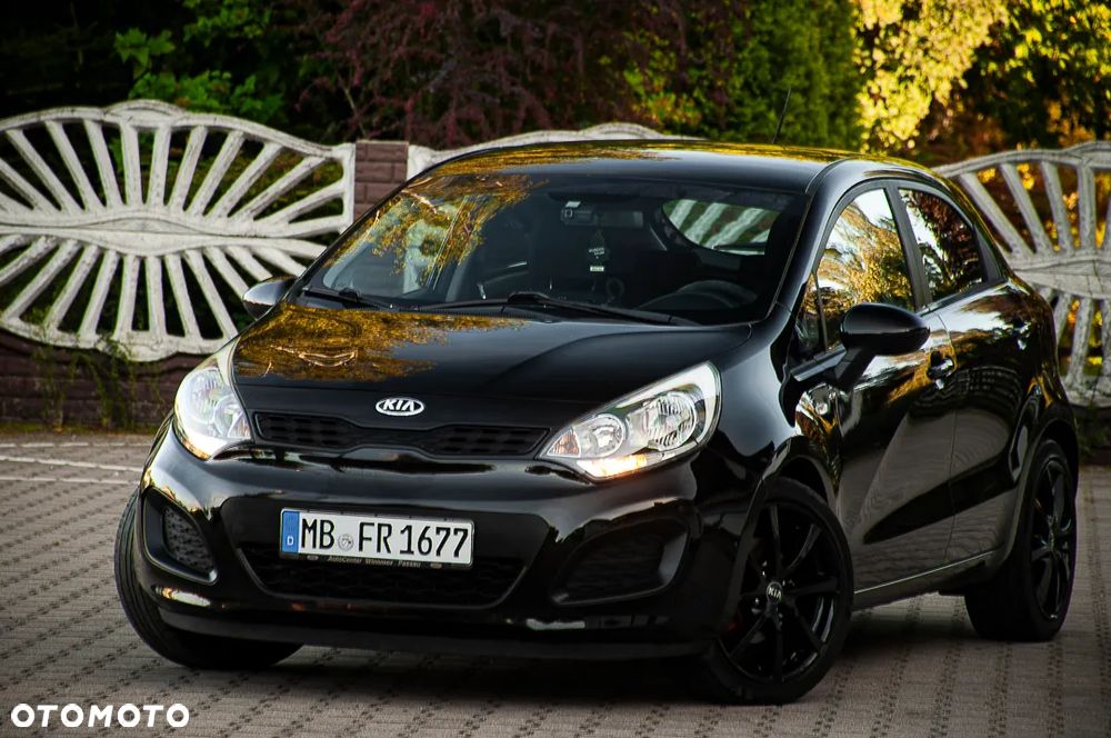 Kia Rio 1.2 Business Line - 10