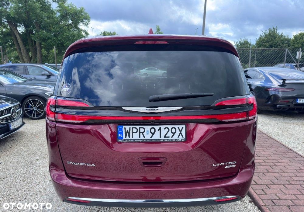 Chrysler Pacifica - 7