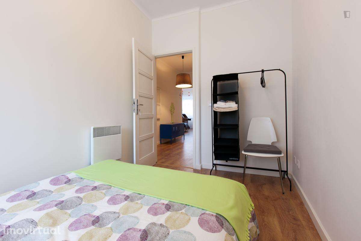 Quarto - localizado em Cedofeita Porto - Grande imagem: 3/31