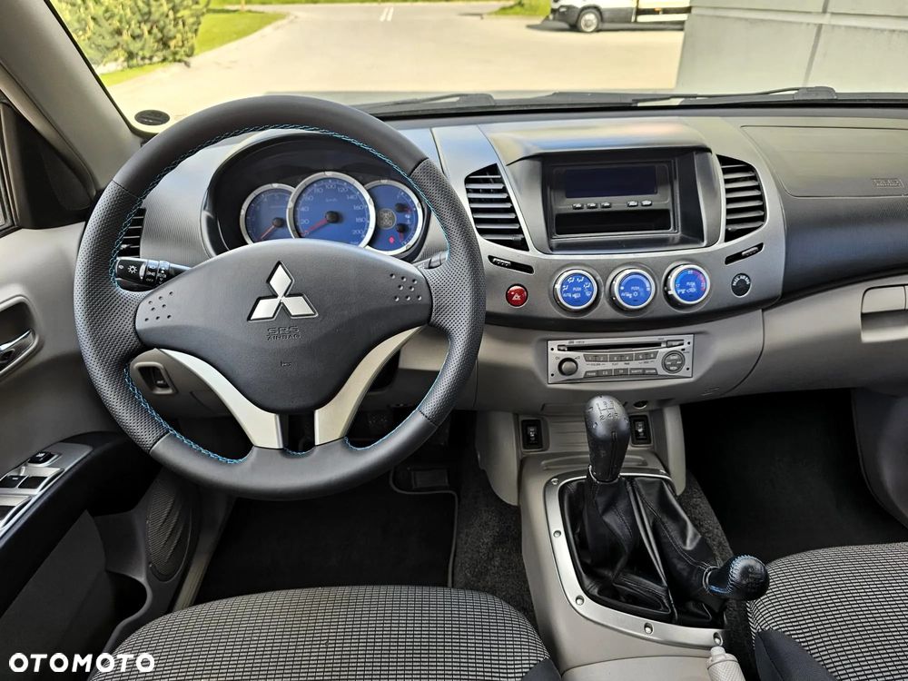 Mitsubishi L200 Pick Up 4x4 Intense Double Cab - 20