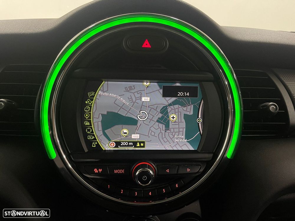 MINI 5 Portas Cooper D - 38