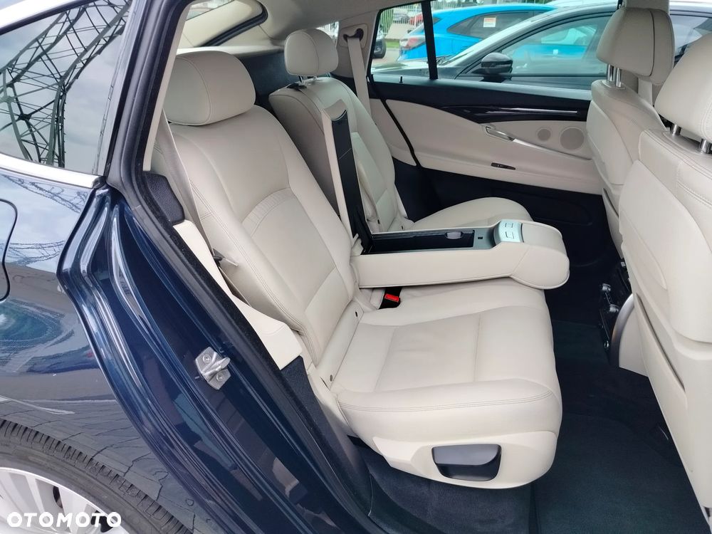 BMW 5GT 535d xDrive Luxury Line - 12