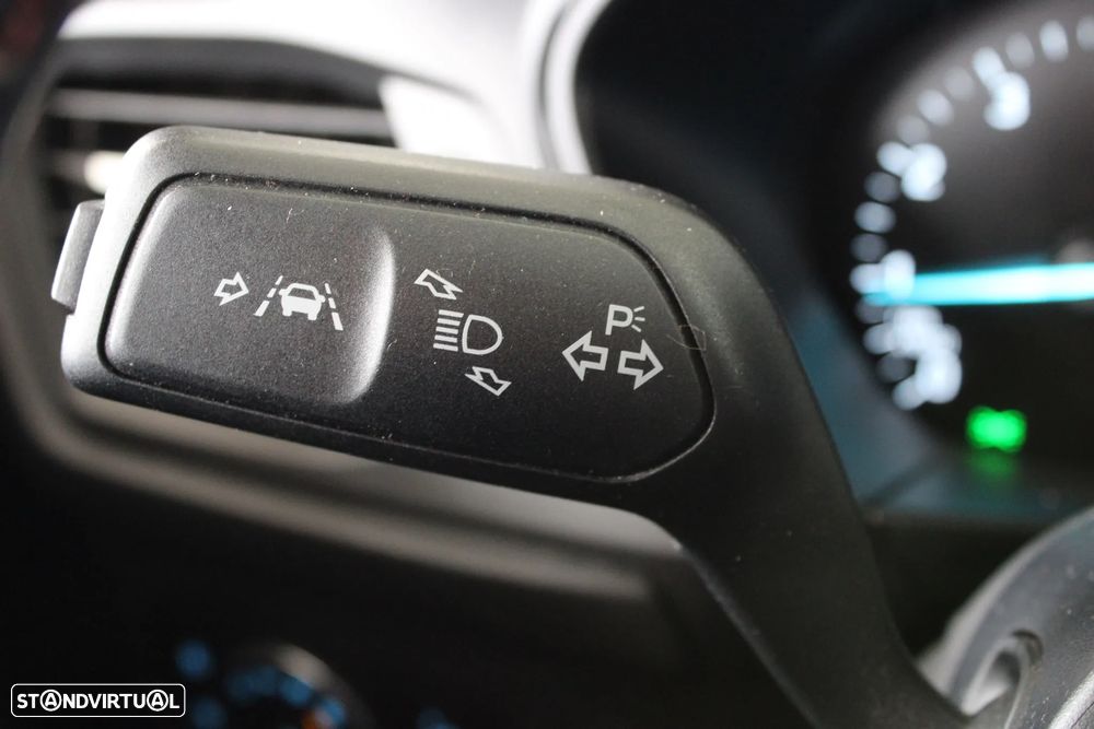 Ford Focus 1.0 EcoBoost MHEV ST-Line - 14