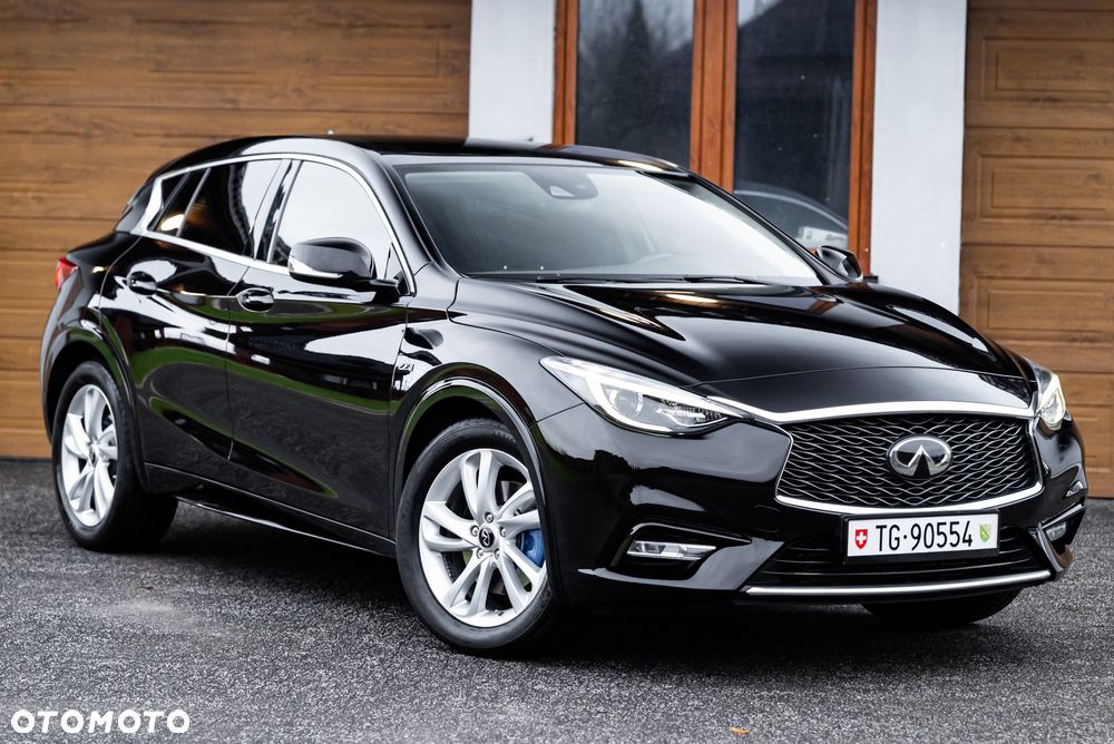 Infiniti Q30 2.2d DCT AWD Sport - 2