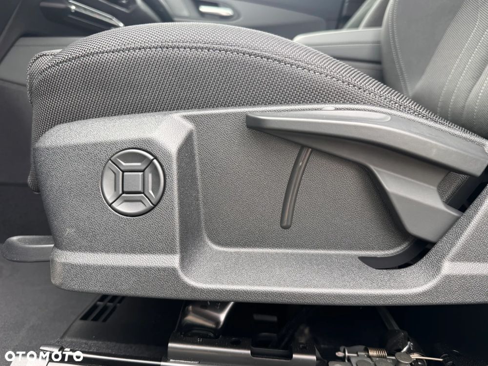 Audi Q3 TFSI mHEV 110 kW S tronic - 25
