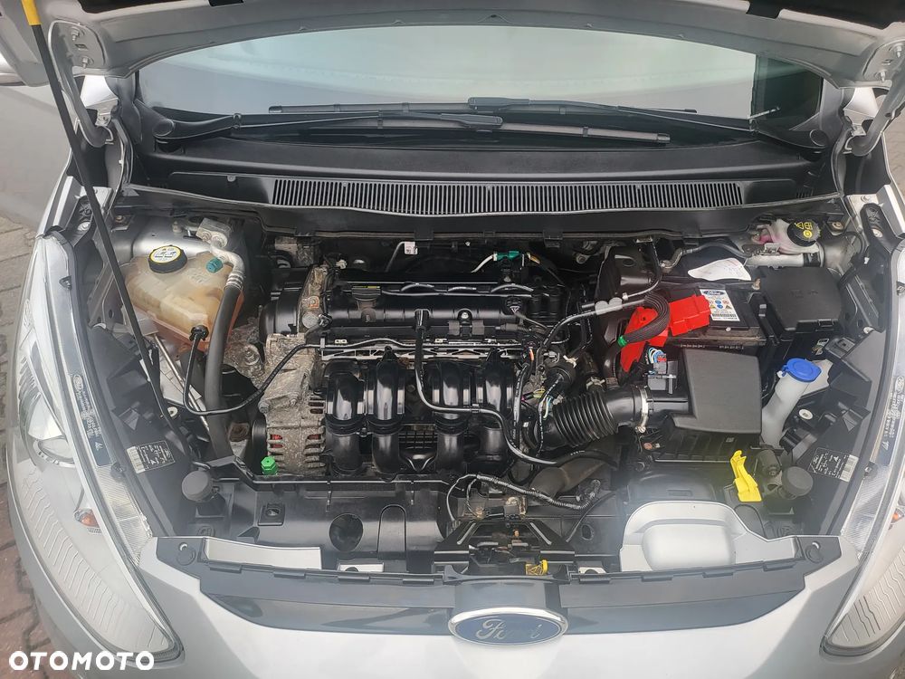 Ford B-MAX 1.6 Titanium - 40