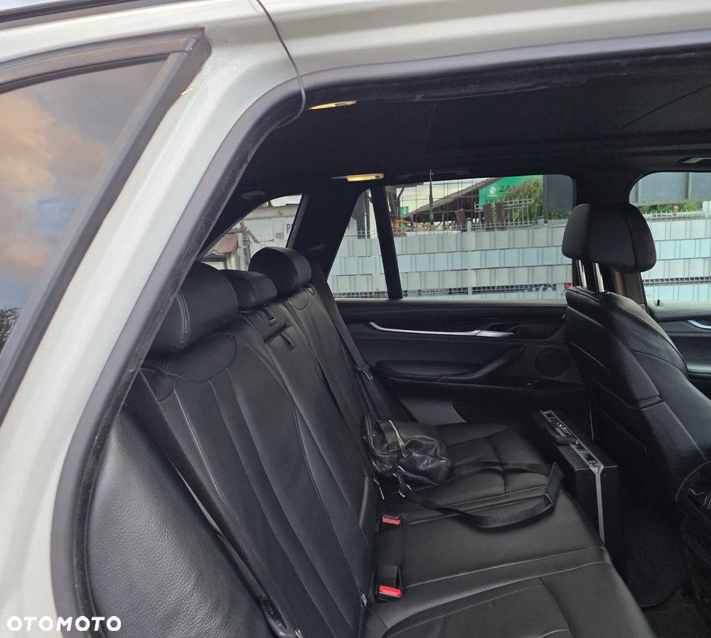 BMW X5 xDrive30d - 7