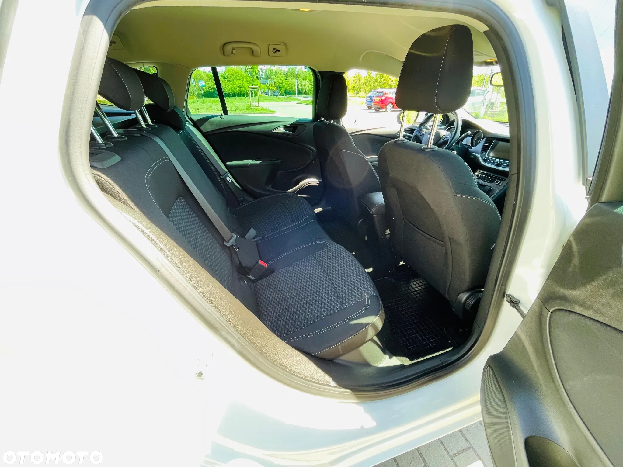 Opel Astra 1.4 Turbo Sports Tourer Edition - 12