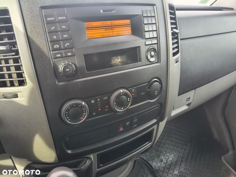 Mercedes-Benz Sprinter maxi - 11