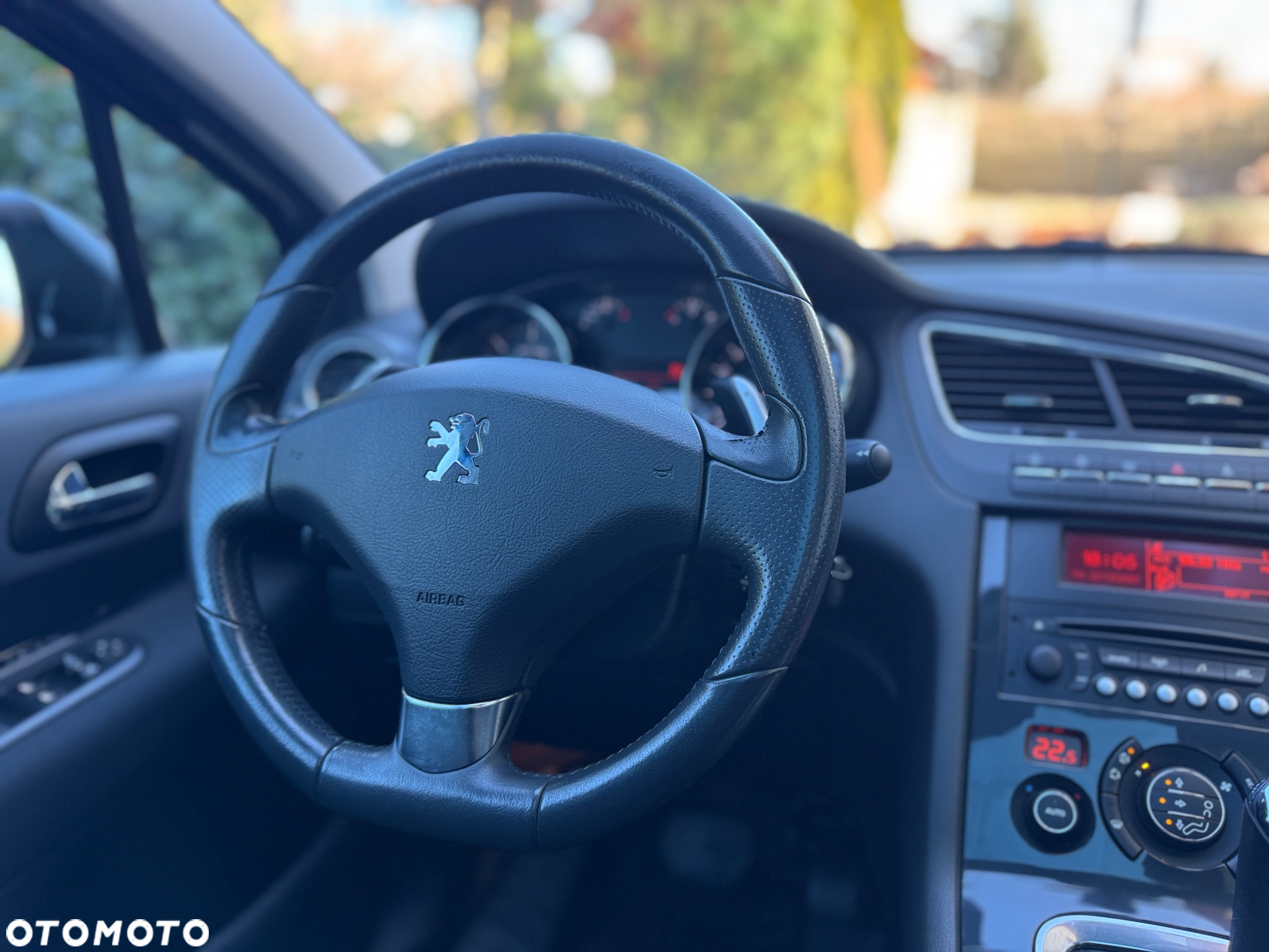 Peugeot 5008 1.6 e-HDi Active S&S 7os - 25