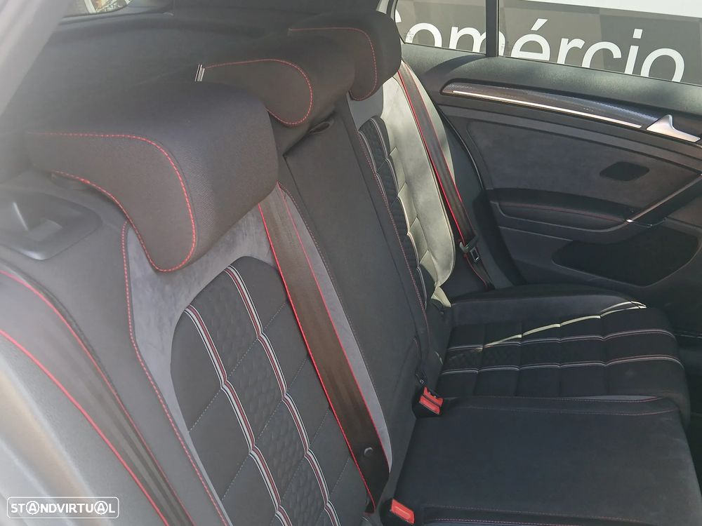 VW Golf GTI Clubsport DSG - 28