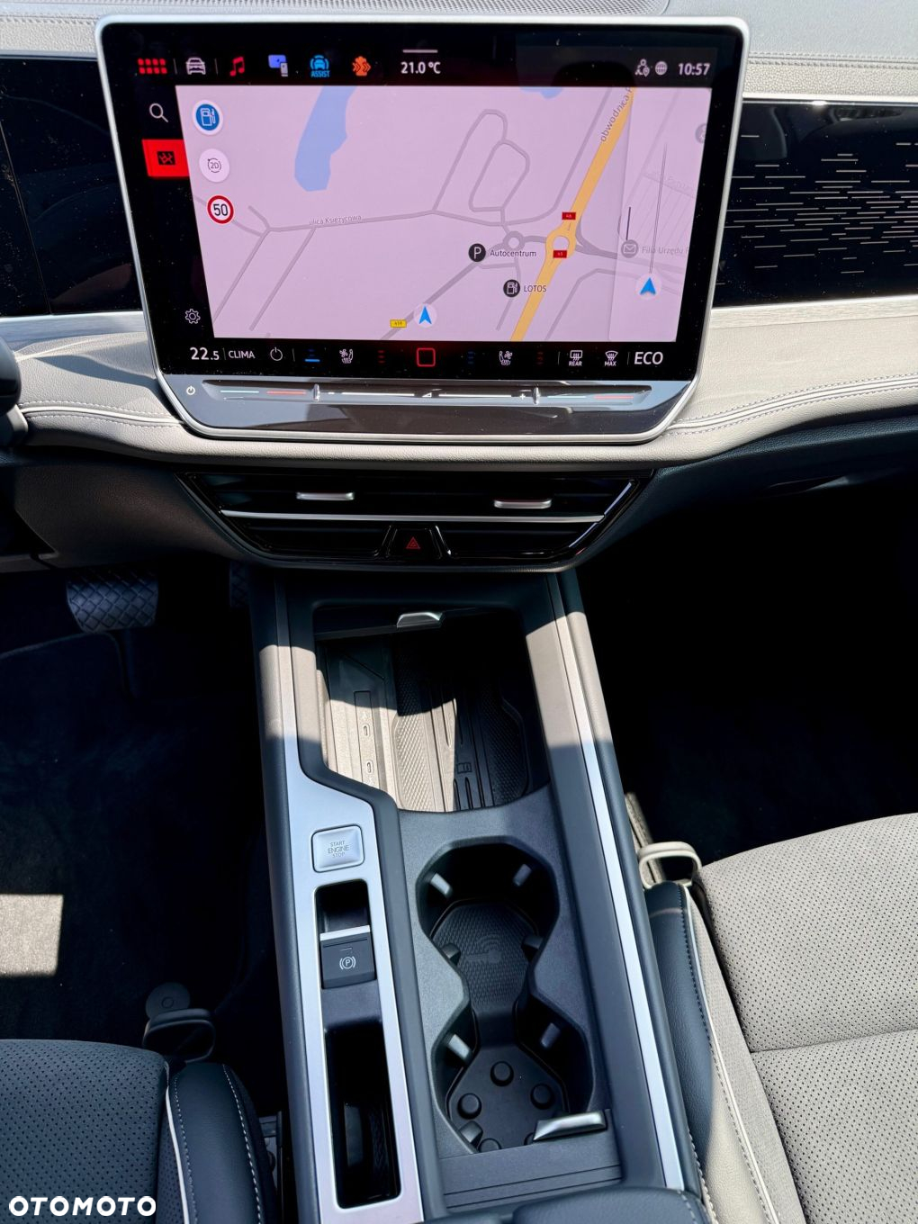 Volkswagen Passat - 11