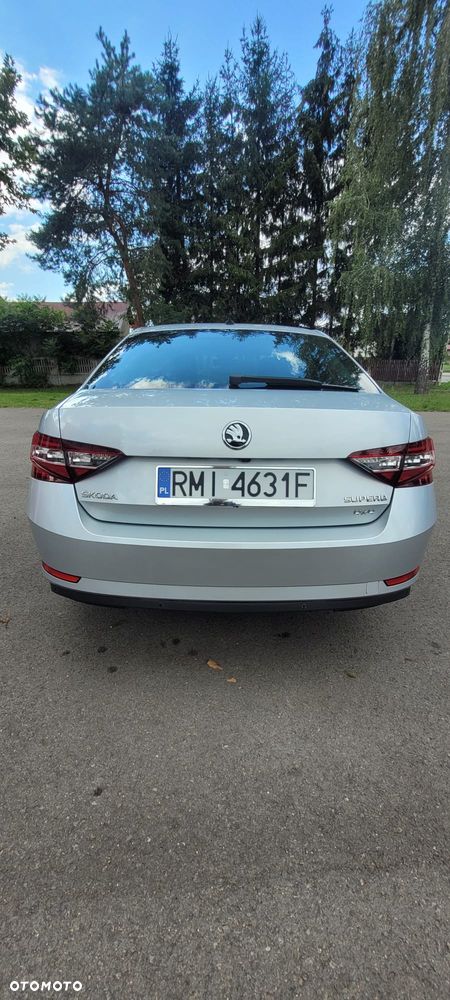 Skoda Superb 2.0 TDI 4x4 DSG L&K - 12
