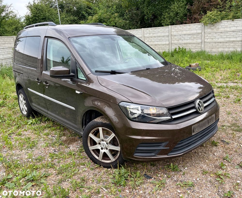 Volkswagen Caddy 1.4 TSI Highline DSG - 22