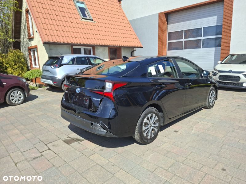 Toyota Prius (Hybrid) Executive - 7