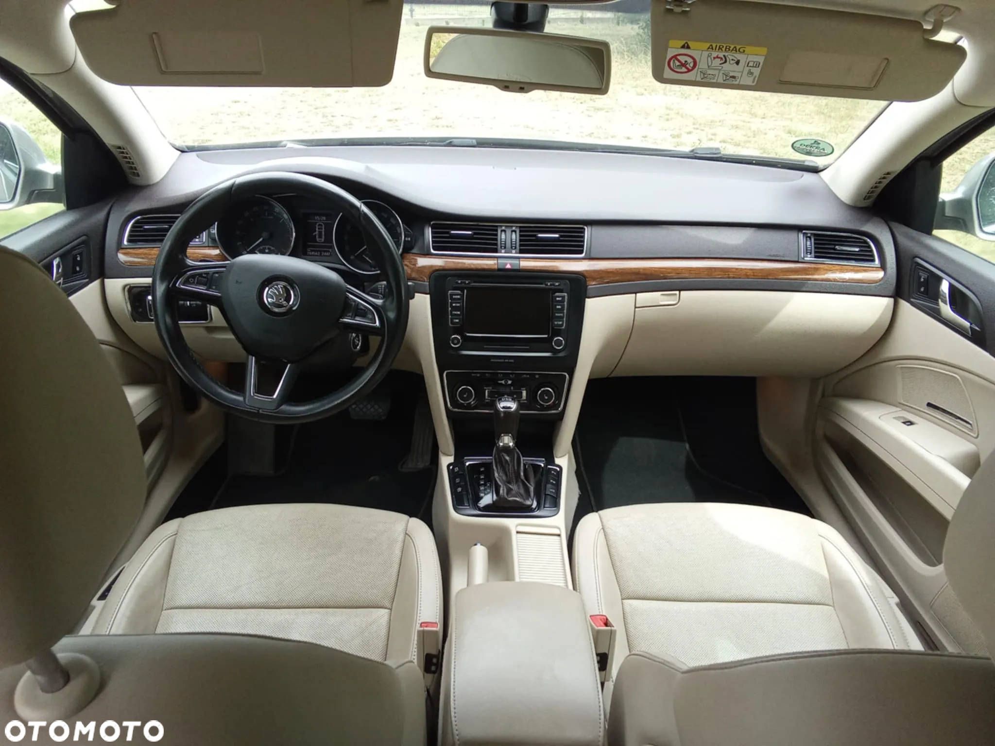 Skoda Superb 2.0 TDI 4x4 L&K DSG - 15