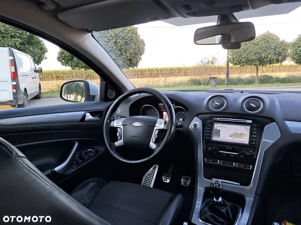 Ford Mondeo 2.0 TDCi Titanium - 27
