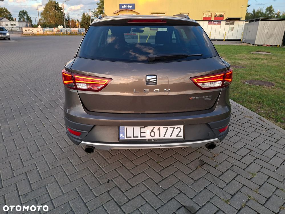 Seat Leon 1.8 TSI Xcellence S&S DSG - 10