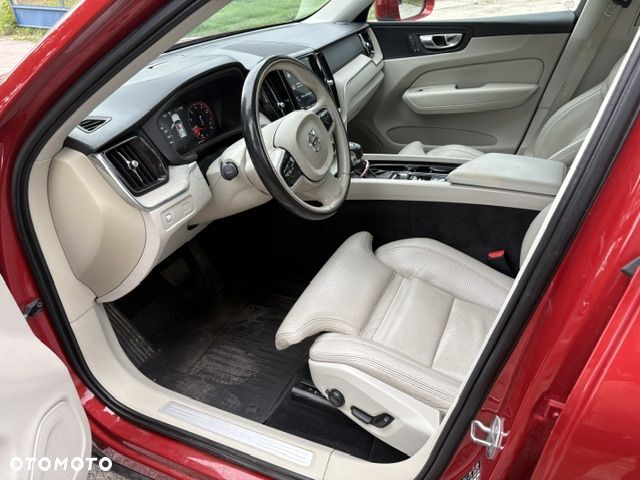 Volvo XC 60 T5 AWD Inscription - 9