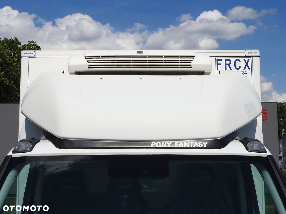Iveco DAILY 50C15 CHŁODNIA KONTENER -5*C ZASILANIE 230V KLIMATYZACJA BLIŹNIACZE KOŁA  150KM - 17
