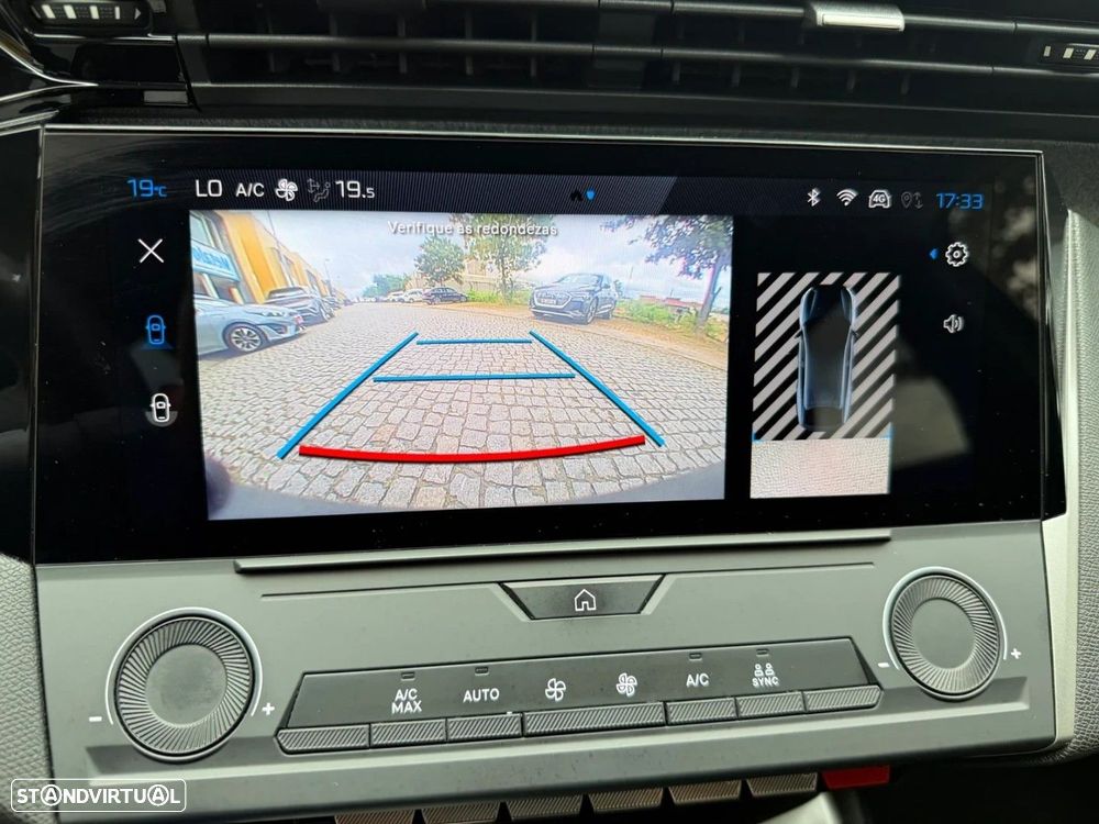 Peugeot E-408 58 kWh Allure - 30