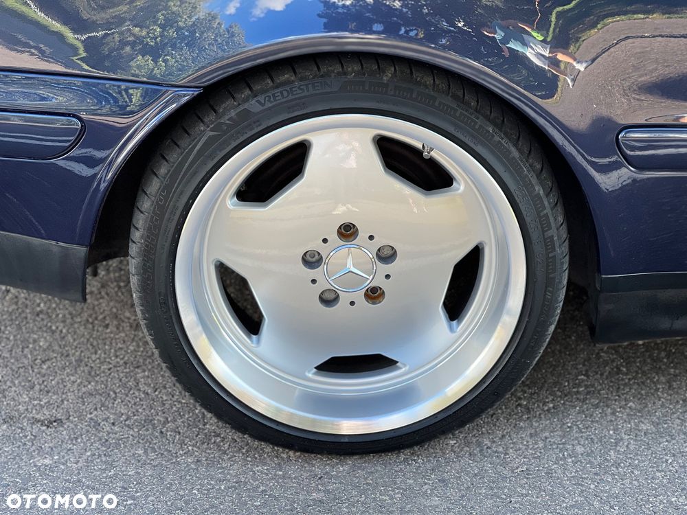 Mercedes-Benz CLK - 40