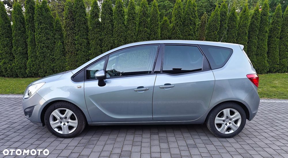Opel Meriva 1.4 T Essentia - 10