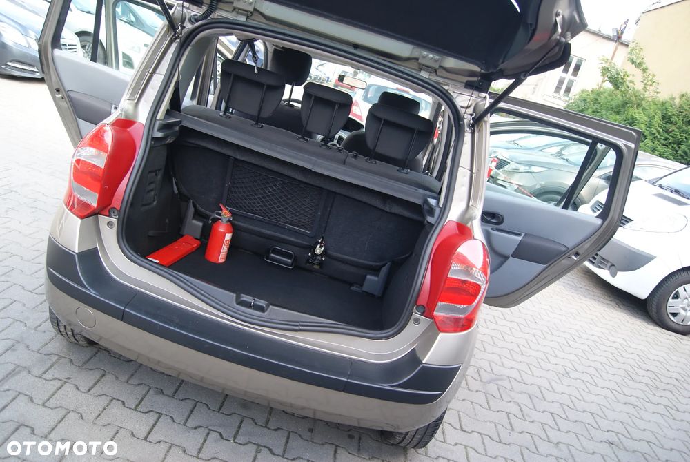 Renault Modus Grand 1.2 16V Alize - 9
