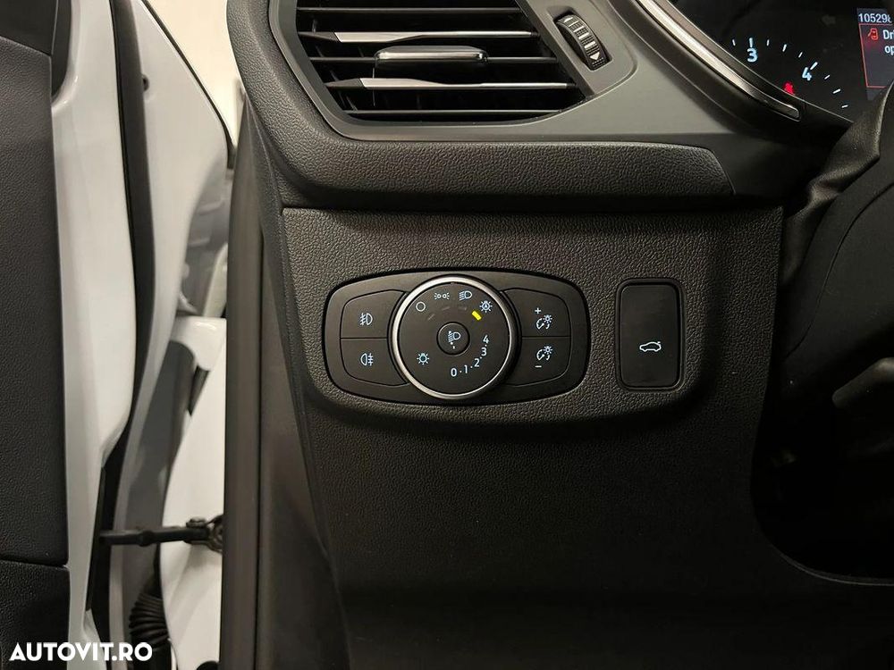 Ford Focus 1.5 EcoBlue Titanium - 25