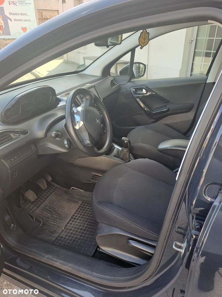 Peugeot 208 PureTech 82 Start & Stop Style - 13