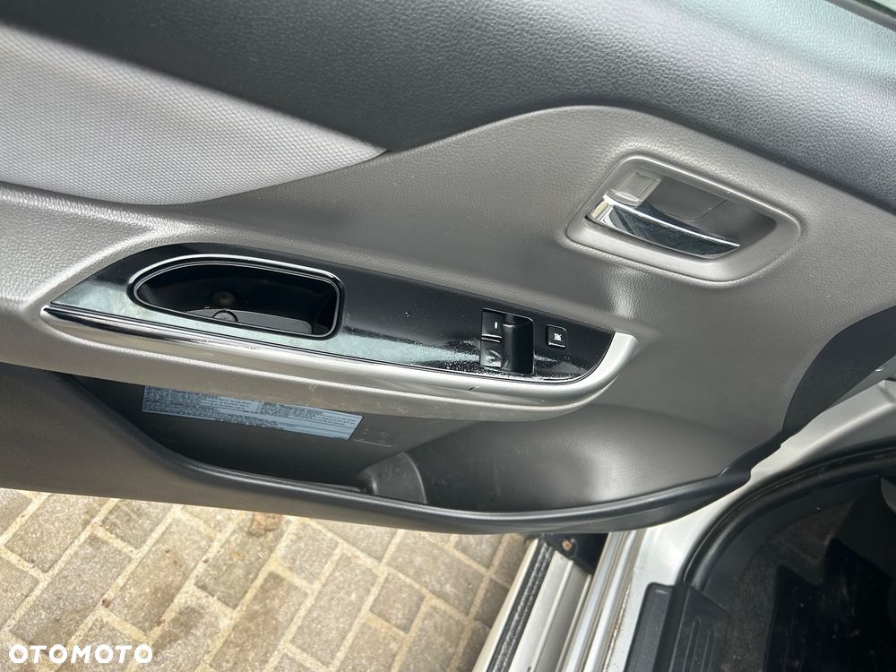 Mitsubishi L200 Pick Up 4x4 S&S Club Cab Diamant Edition - 28