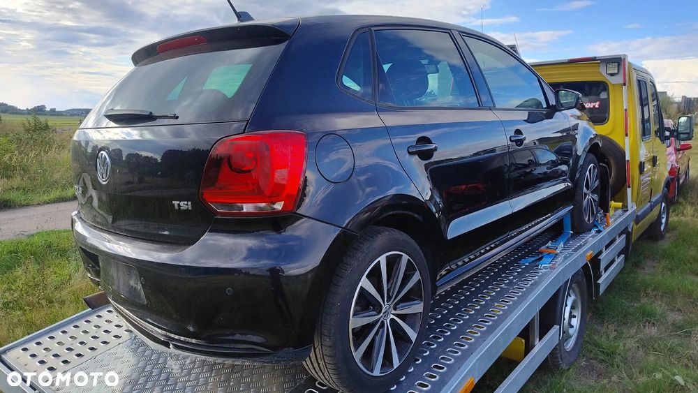 Volkswagen Polo 1.2 TSI Life - 5