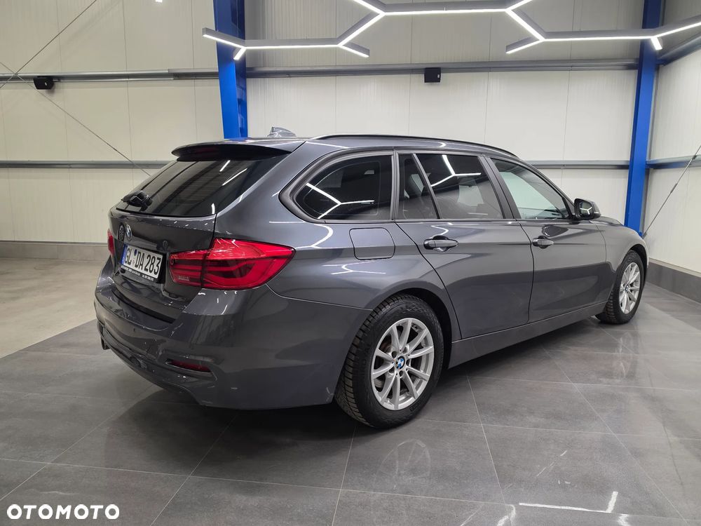 BMW Seria 3 320d Advantage - 11