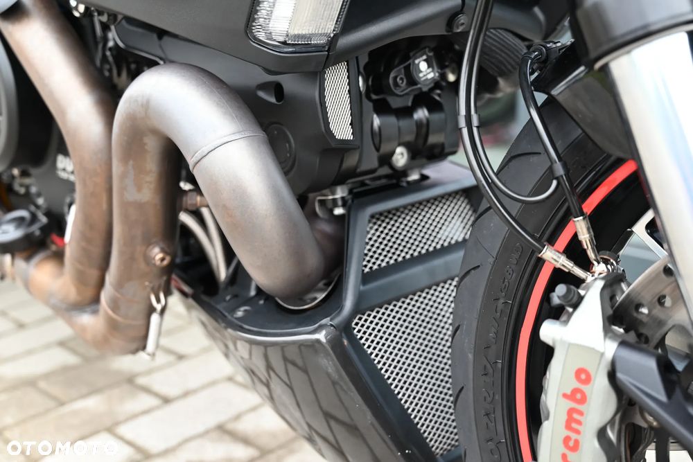 Ducati Diavel - 16