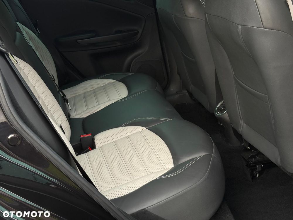 Alfa Romeo Giulietta 1.4 TB 16V Multiair Collezione - 33