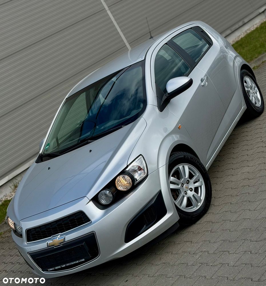 Chevrolet Aveo 1.4 LTZ - 8