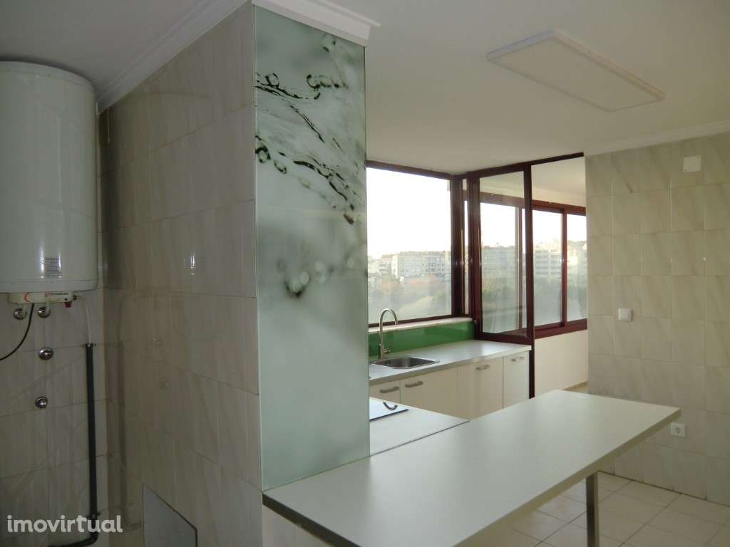 Apartamento T 2 ,São João Madeira - Grande imagem: 4/18