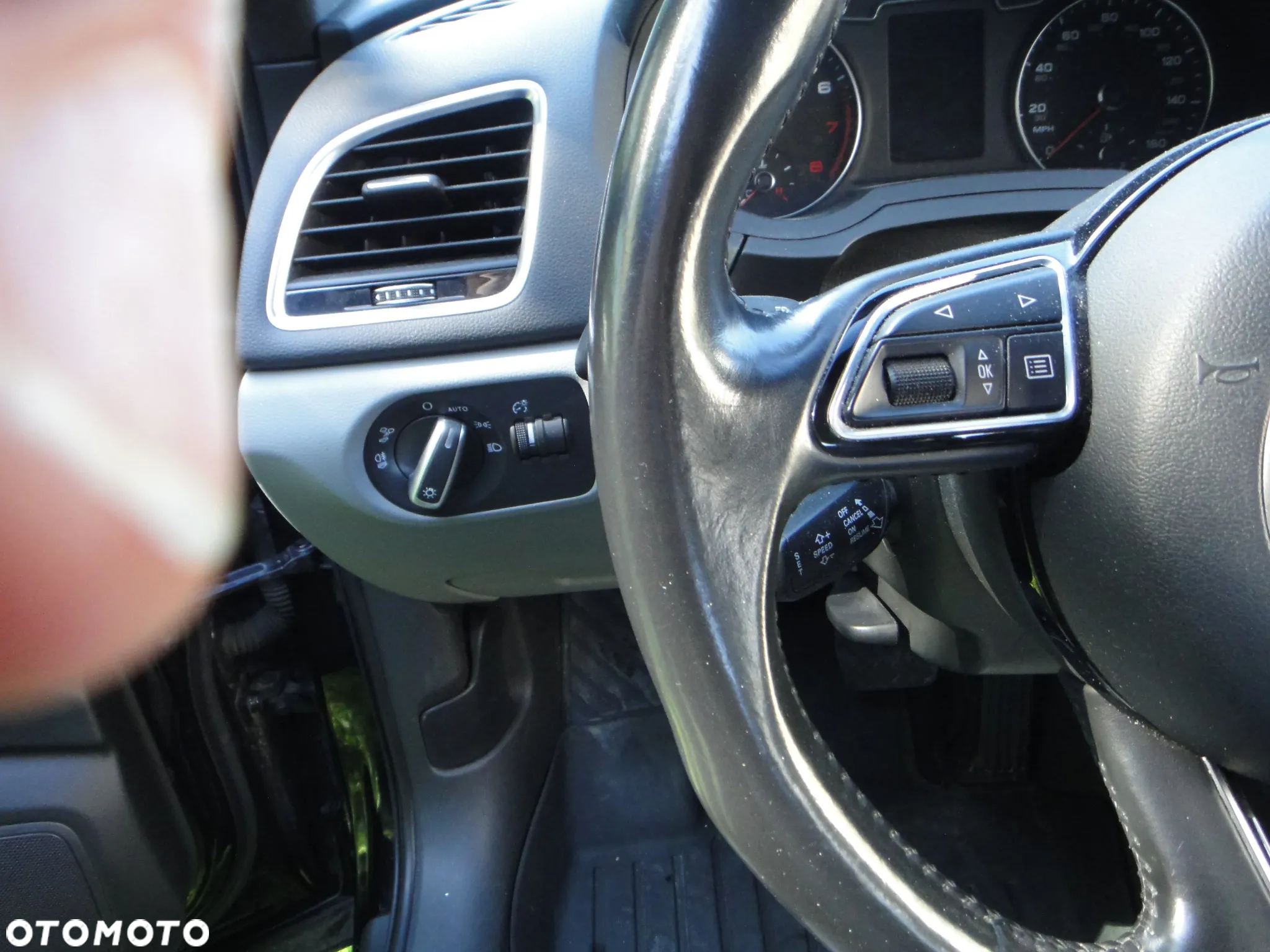 Audi Q3 2.0 TFSI quattro S tronic - 21
