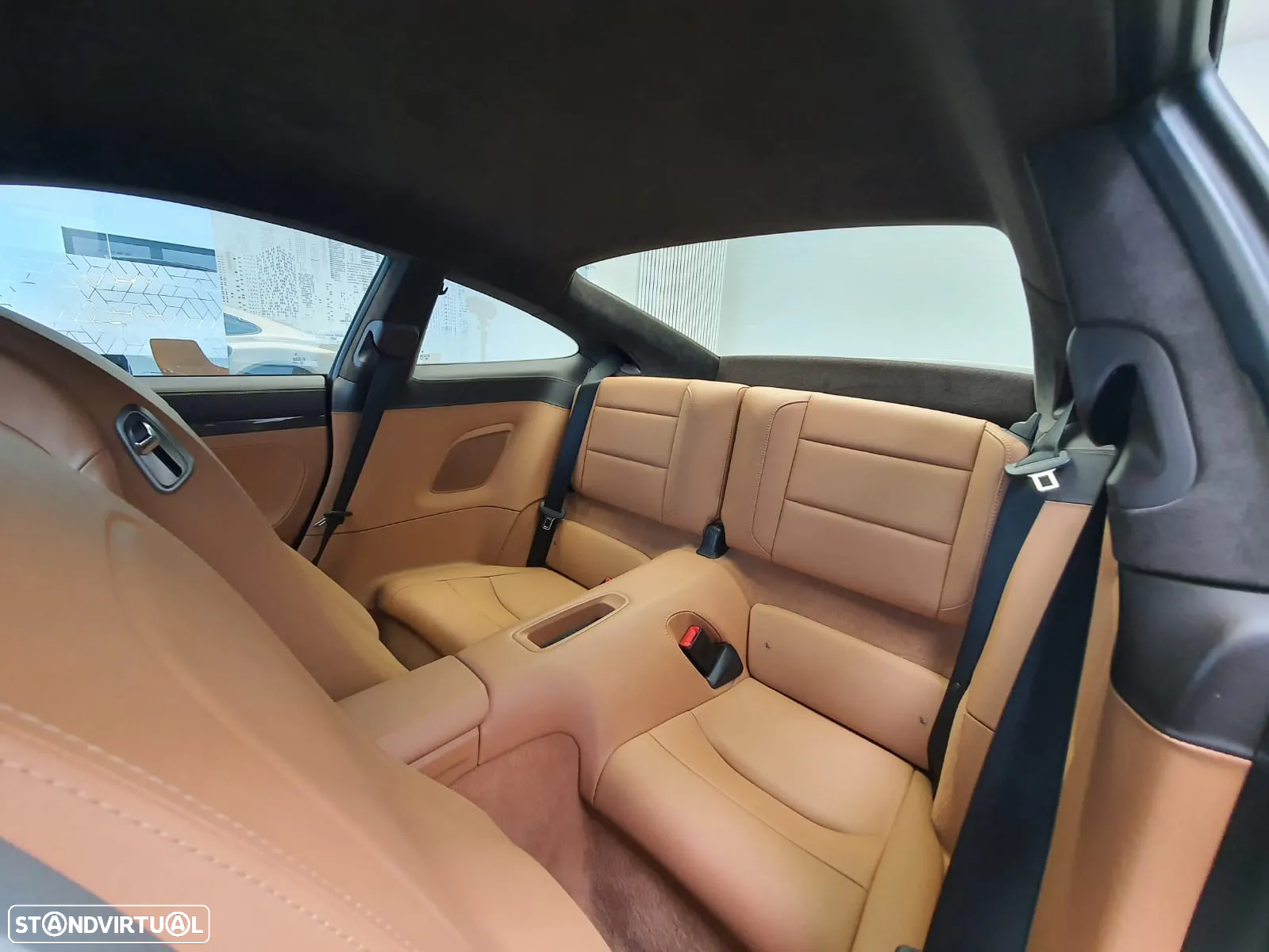 Porsche 911 (991) Turbo S PDK - 31