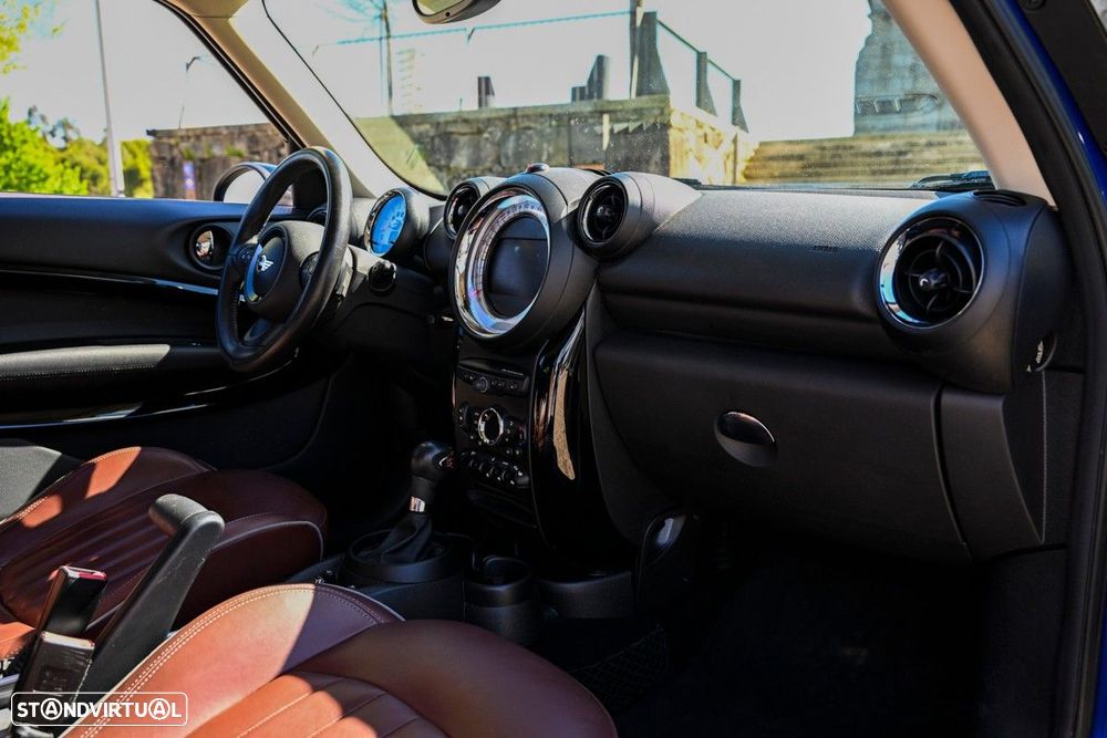 MINI Paceman Cooper SD ALL4 Auto - 28