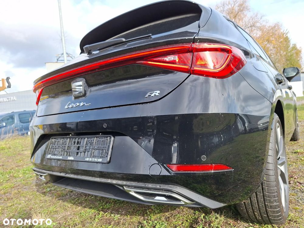 Seat Leon 1.5 eTSI FR DSG - 11