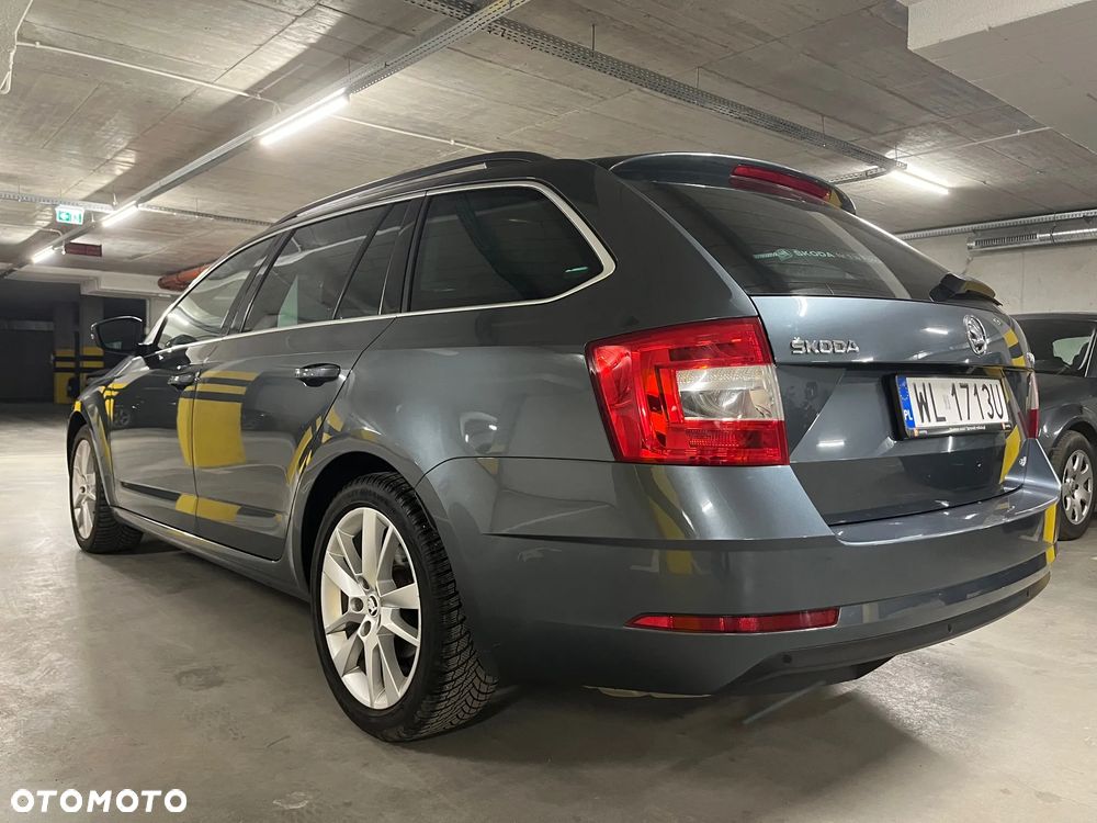 Skoda Octavia 2.0 TDI 4x4 Style DSG - 7