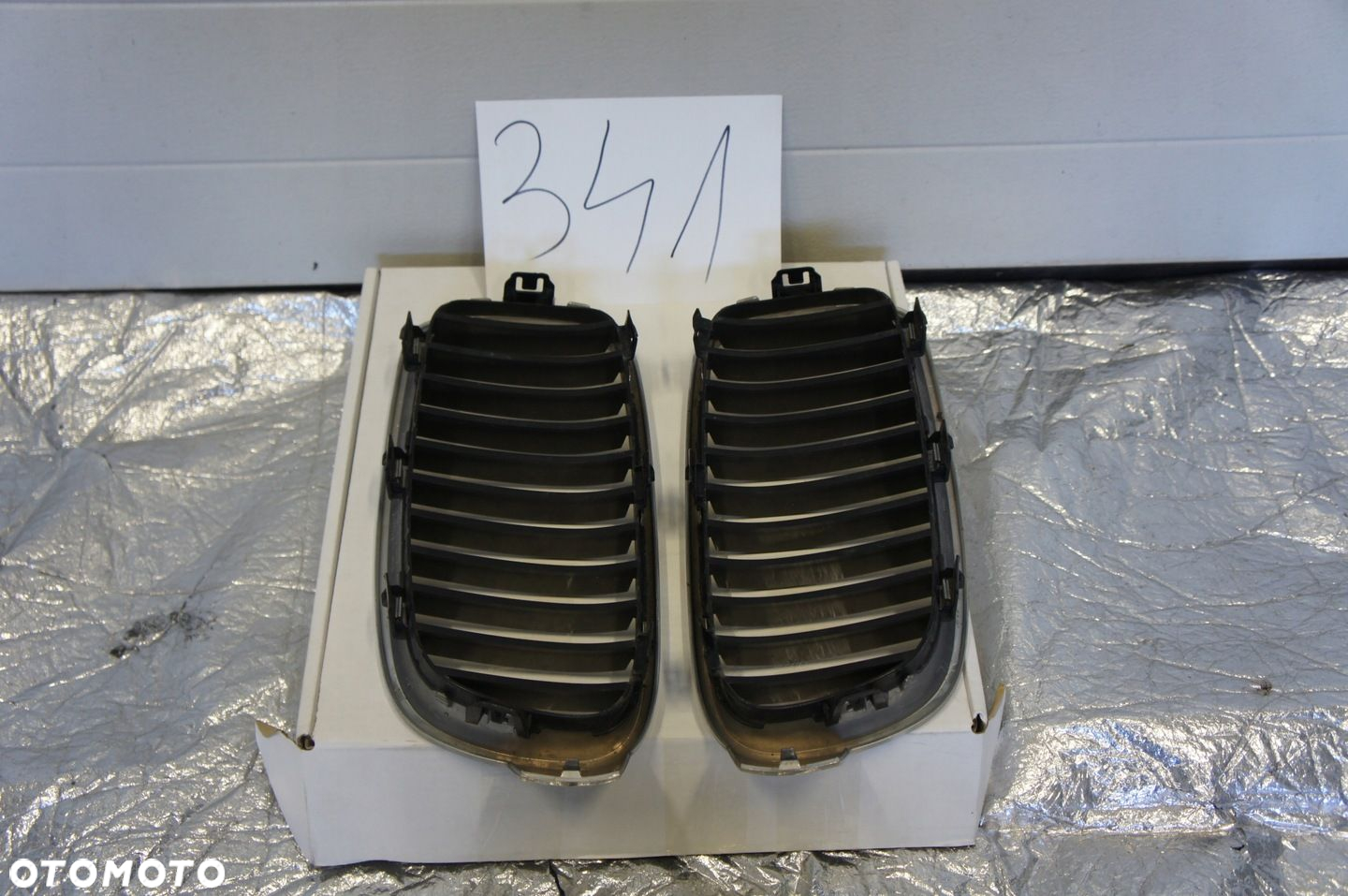 Atrapa Nerka BMW SERIA 3 F30 F31 18801310 - 2
