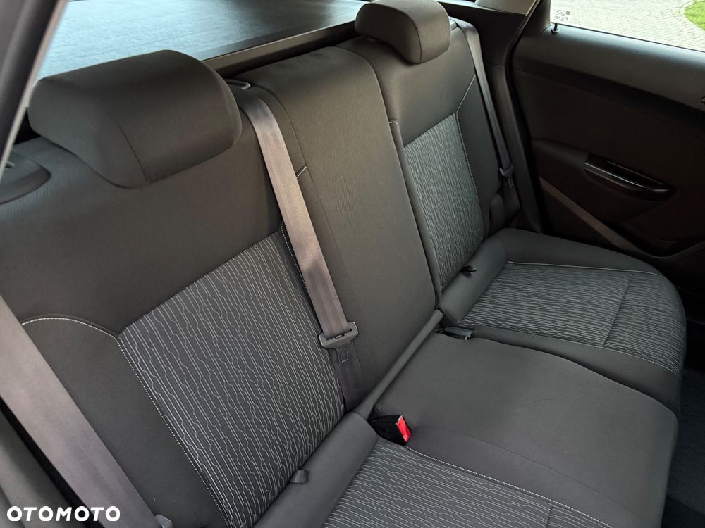 Opel Astra 1.4 Turbo Sports Tourer Style - 25