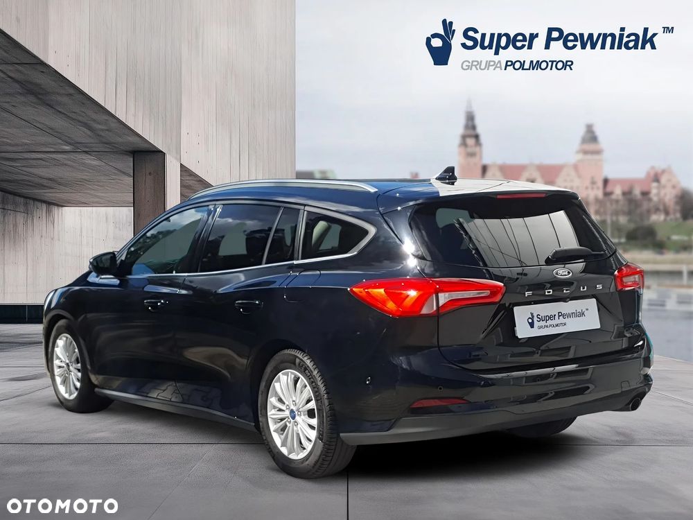 Ford Focus 1.5 EcoBoost Titanium - 3