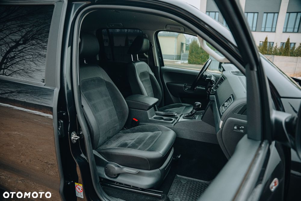 Volkswagen Amarok 3.0 V6 TDi 4MOTION Highline - 3