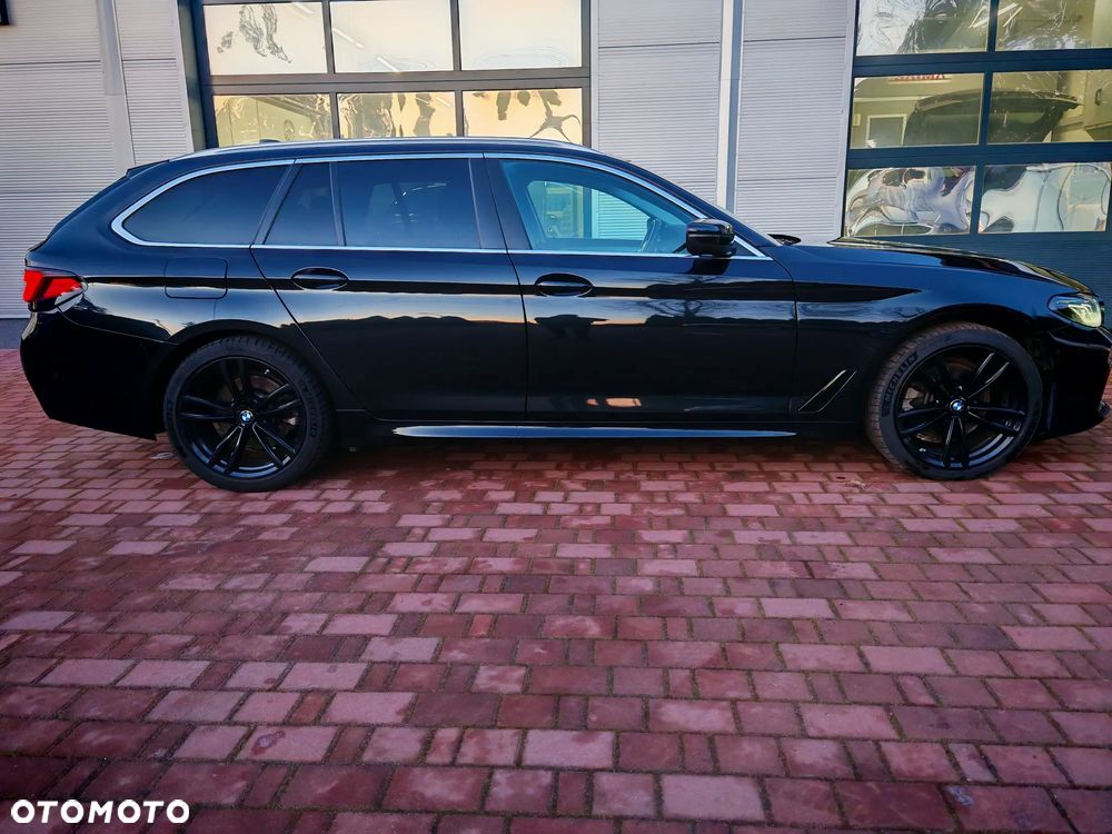 BMW Seria 5 520d Sport Line - 13