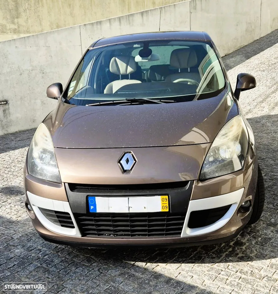 Renault Scénic 1.5 dCi Luxe - 12