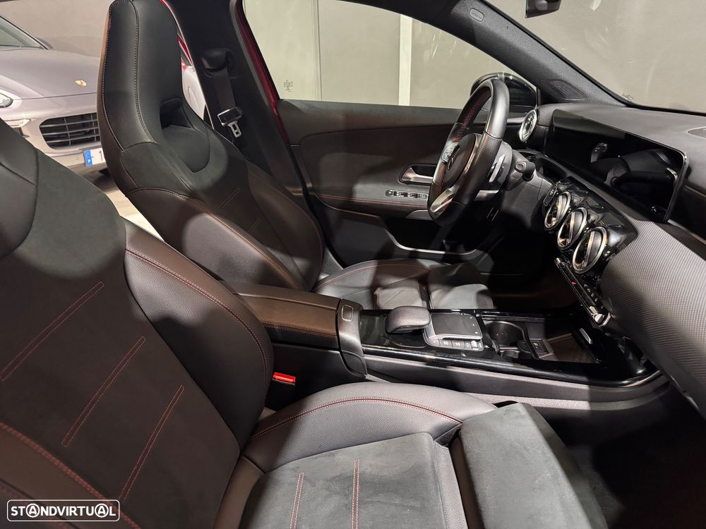 Mercedes-Benz A 250 e AMG Line - 19