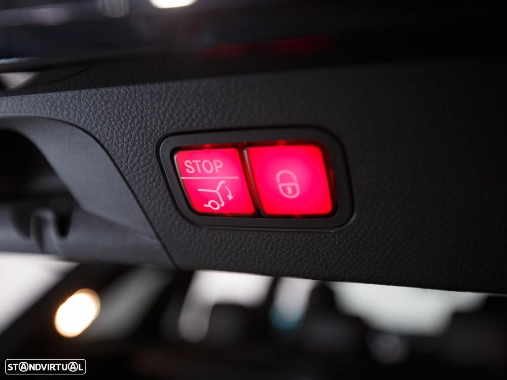 Mercedes-Benz GLC 300 de 4Matic - 31